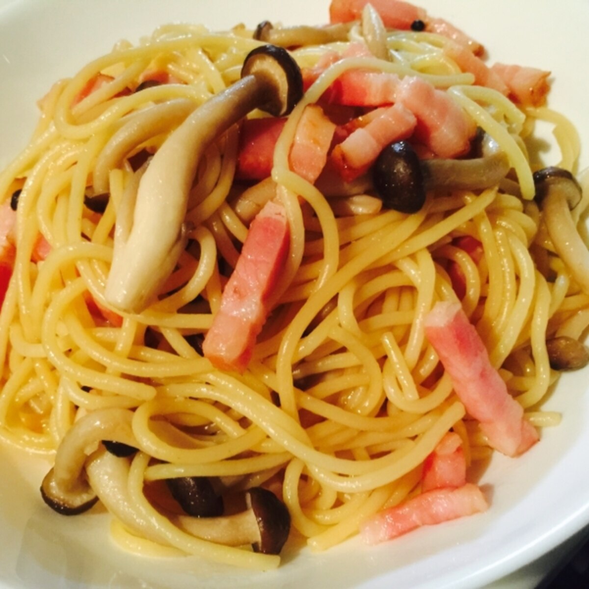 きのことベーコンのバター醤油パスタ レシピ 作り方 By かぉり 楽天レシピ